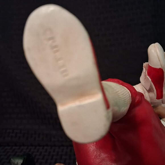 Department 56 Possible Dreams Checking It Twice Golfing Santa on Bench Golf Bag - Picture 11 of 11